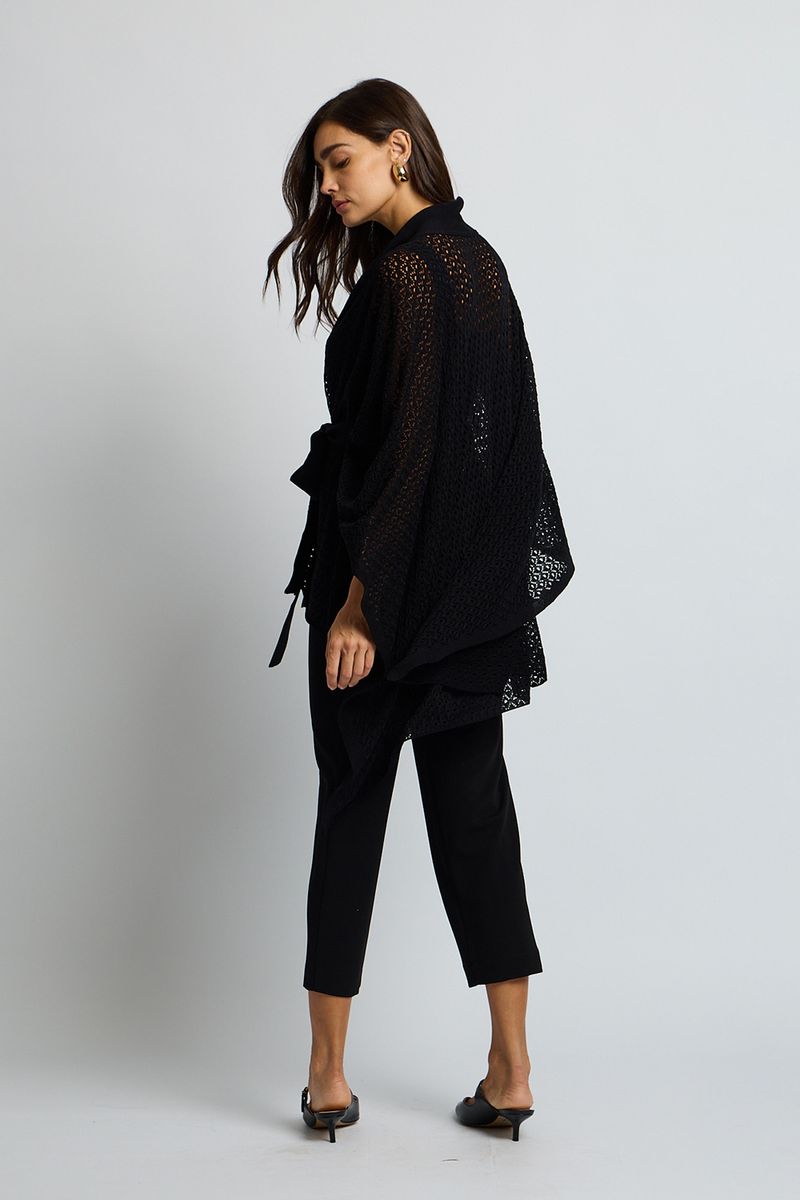 6152-PONCHO-PRETO.5