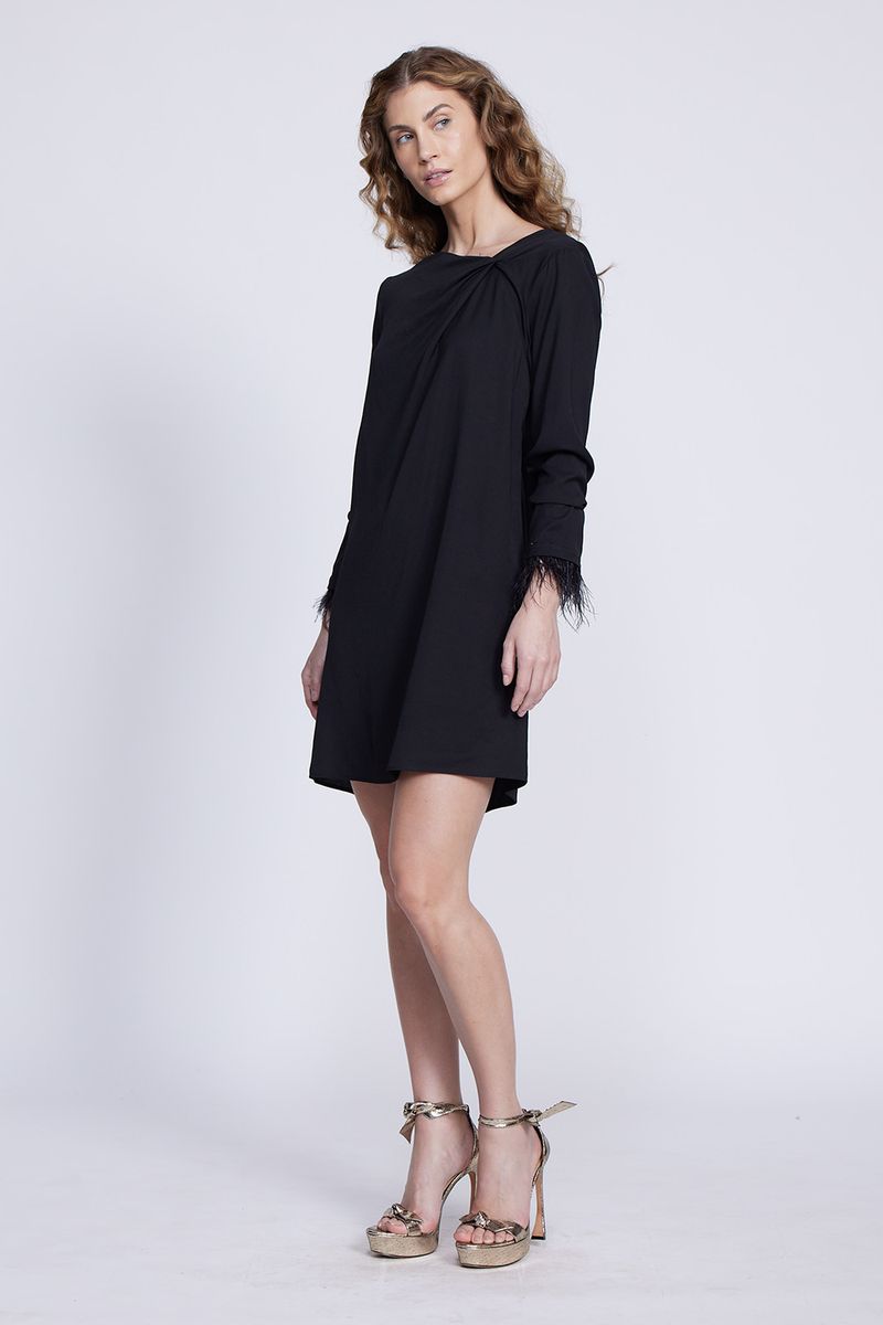 vestido-pluma-na-manga---preto-0000511301_2