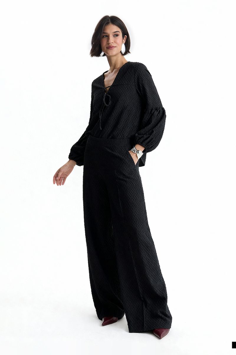 calca-wide-texturizada---preto-0000626602_2