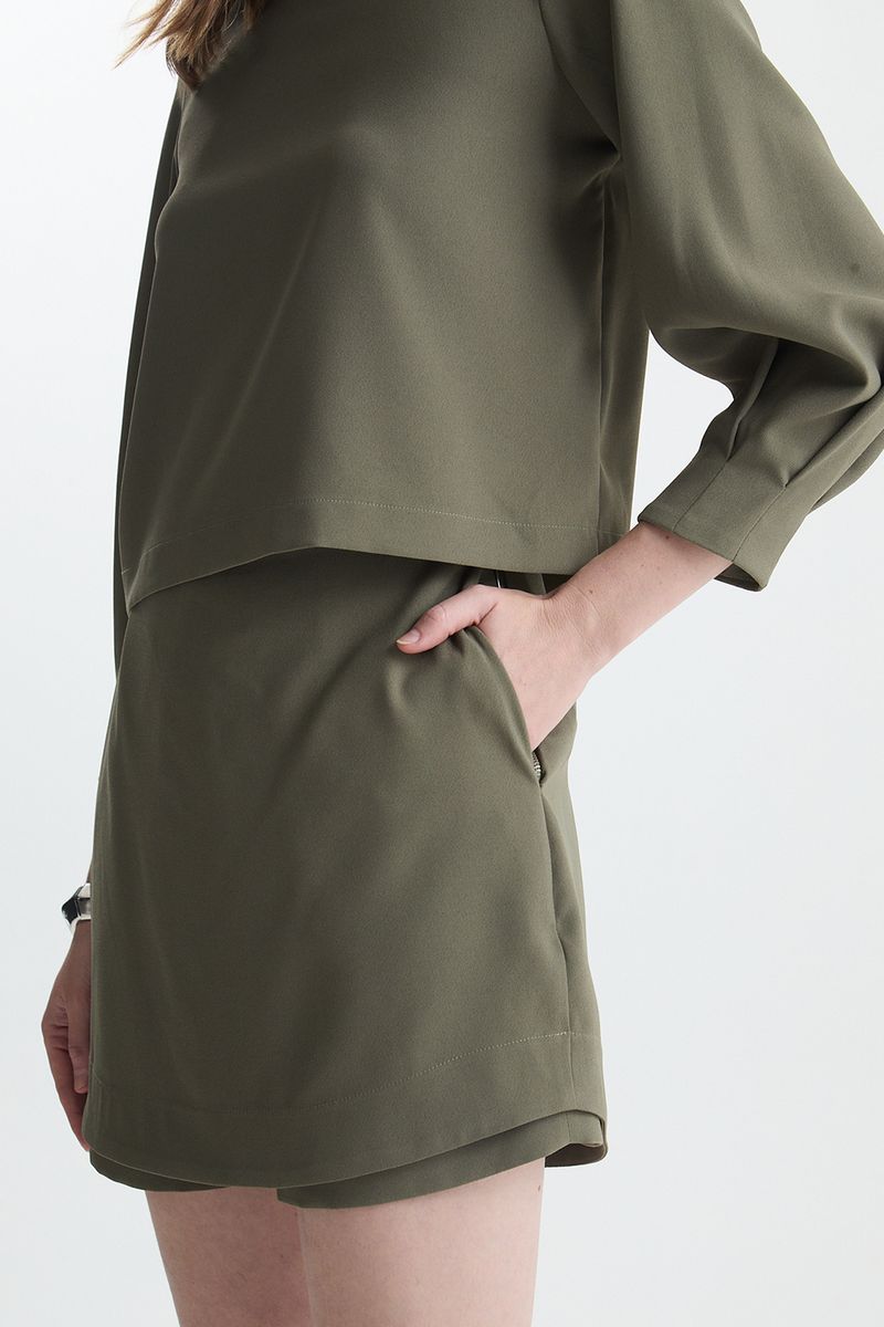 short-saia-alfaiataria---verde-0000629102_3