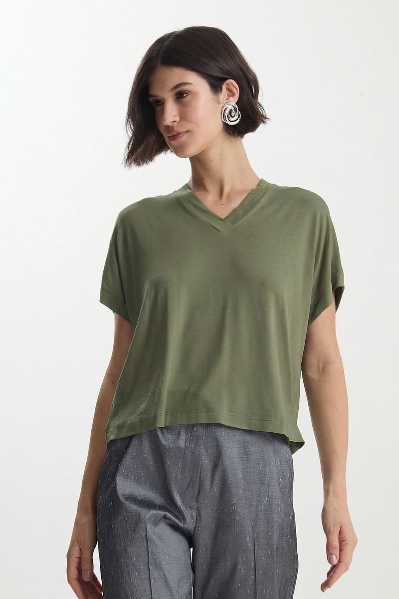 blusa-malha-manga-curta---verde-militar-0000631402_2