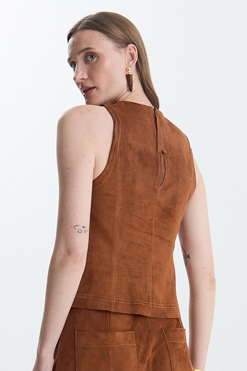 blusa-suede-nervura---caramelo-0000628001_4