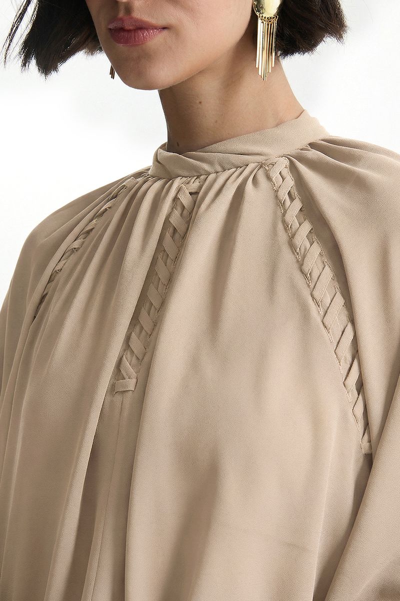 blusa-chiffon-detalhe-trancado---areia-0000621401_3