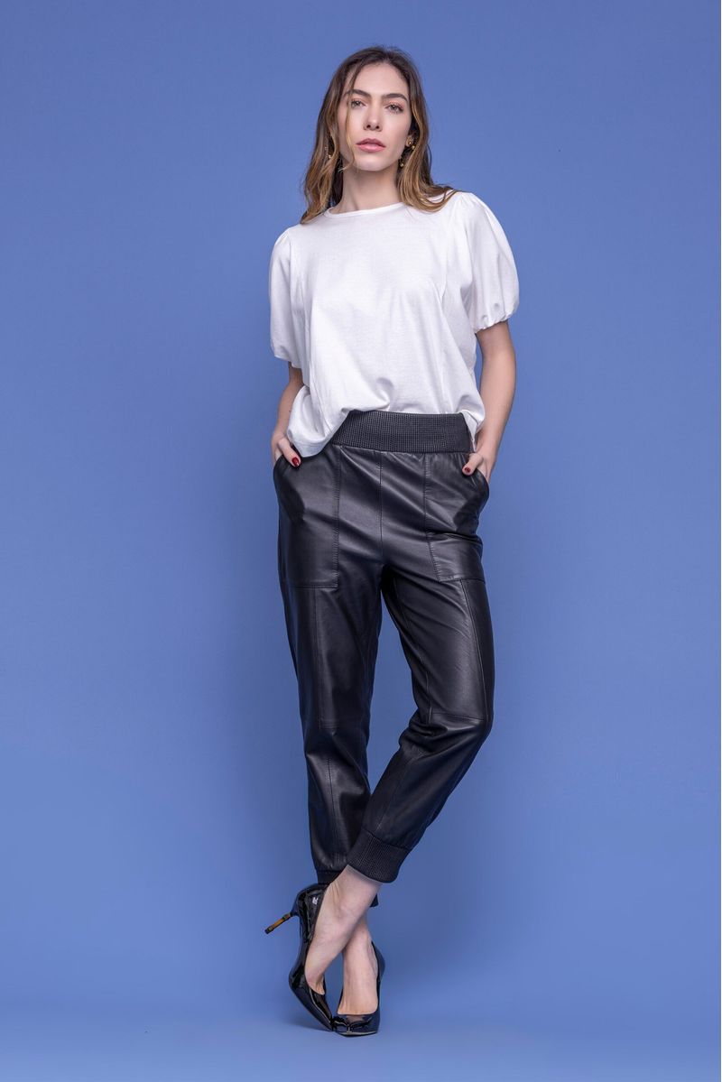 4287-PRETO-3-scaled