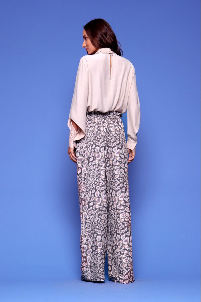 4352-OFF-WHITE-4-scaled